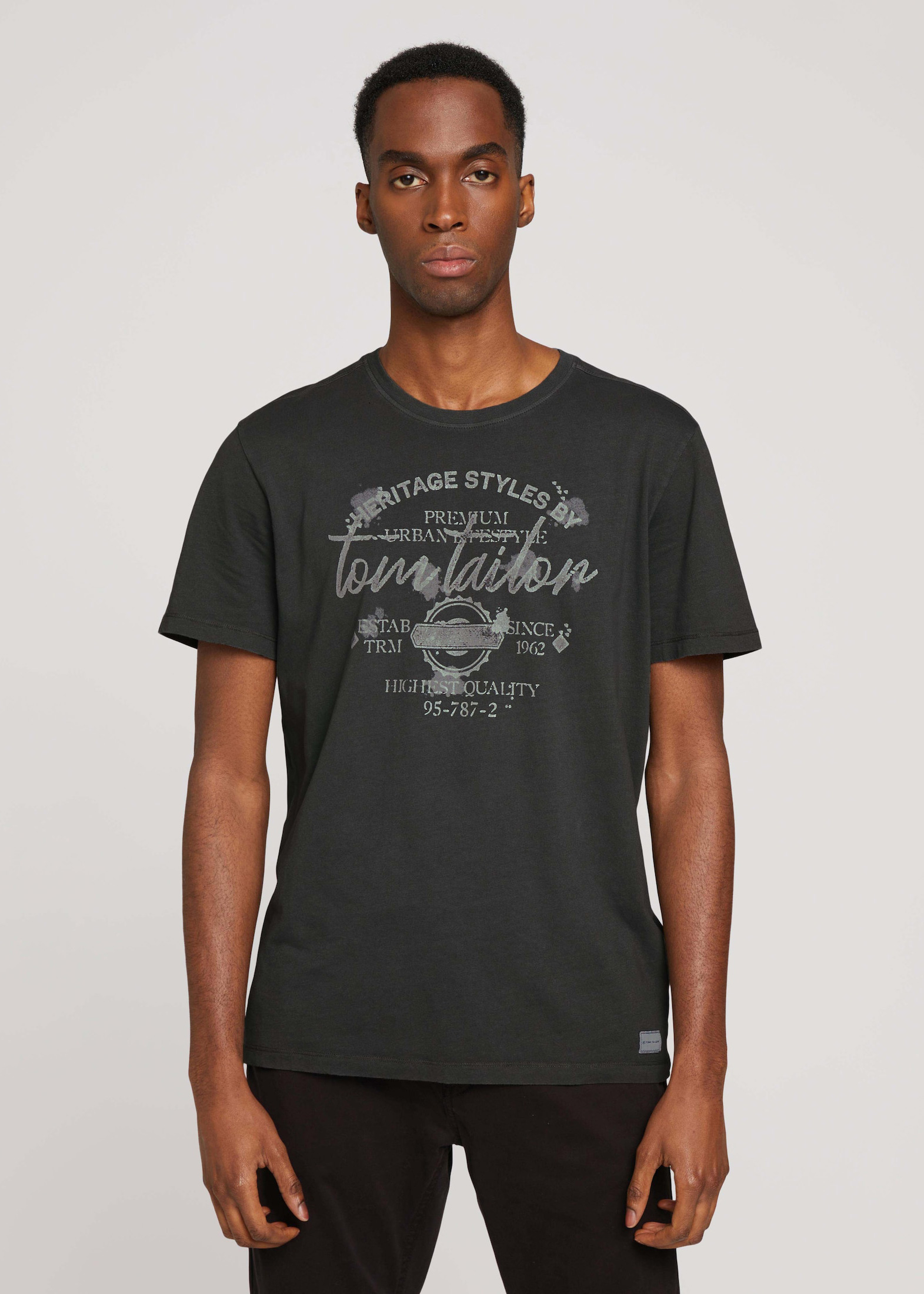 Men\'s T-shirt / Tee Tom Tailor® Tshirt Placement Print Overdye - Tarmac  Grey 1029274-10899 / Gray