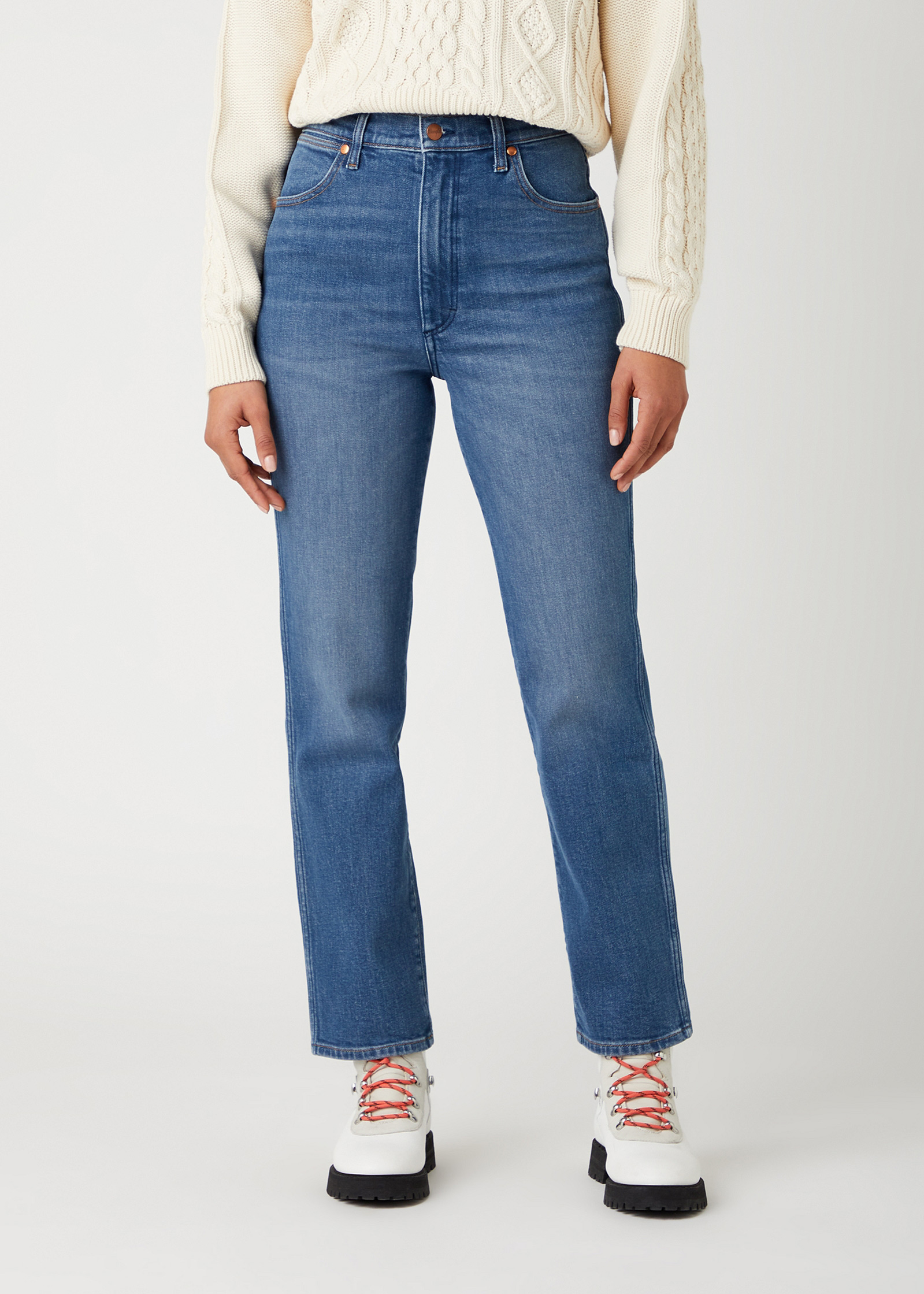 Woman's Jeans Wrangler® Wild West Jeans - Blue Ridge W2H2ZH33S / Blue